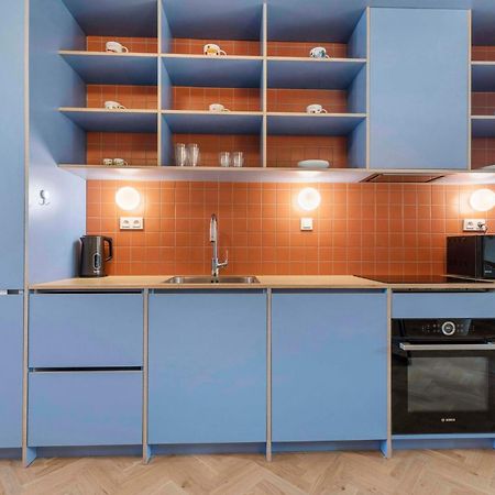 Elegant City Escape - Modern & Central Bratislava Bagian luar foto