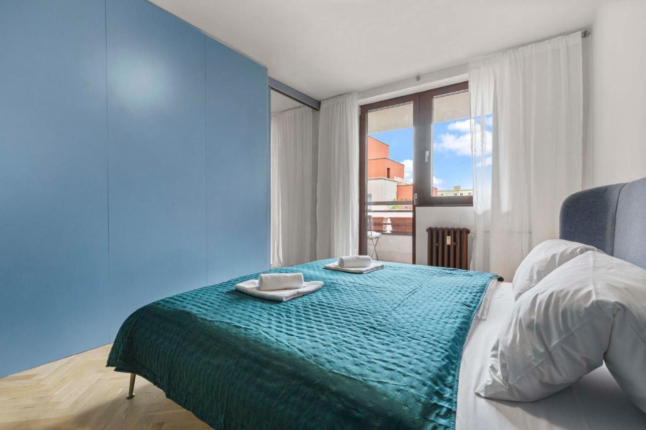 Elegant City Escape - Modern & Central Bratislava Bagian luar foto
